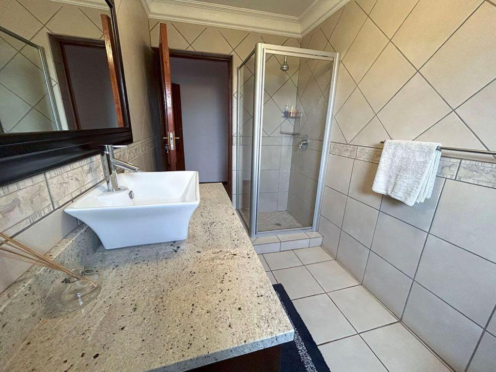 Royal Guesthouse Mtunzini Oda fotoğraf